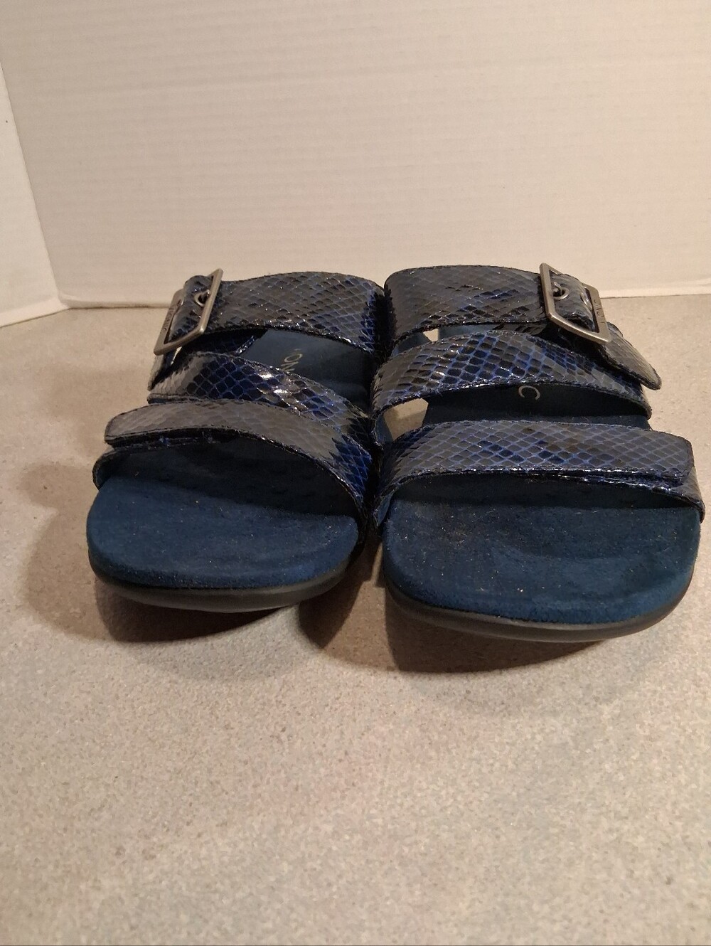 Vionic Skylar Navy Blue Slide Sandals with Embossed Snake Print 9 - Picture 2 of 9